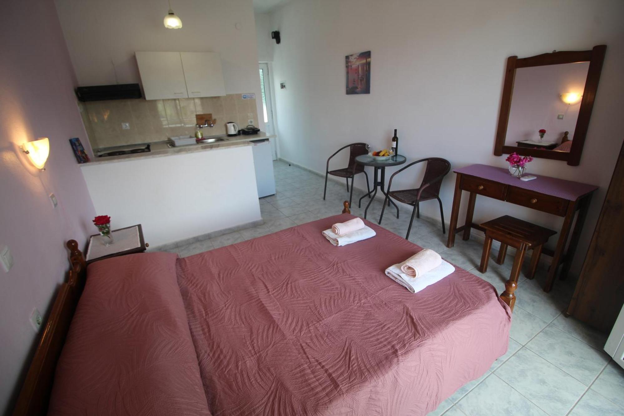 Tony'S Apartments 圣乔治斯 外观 照片
