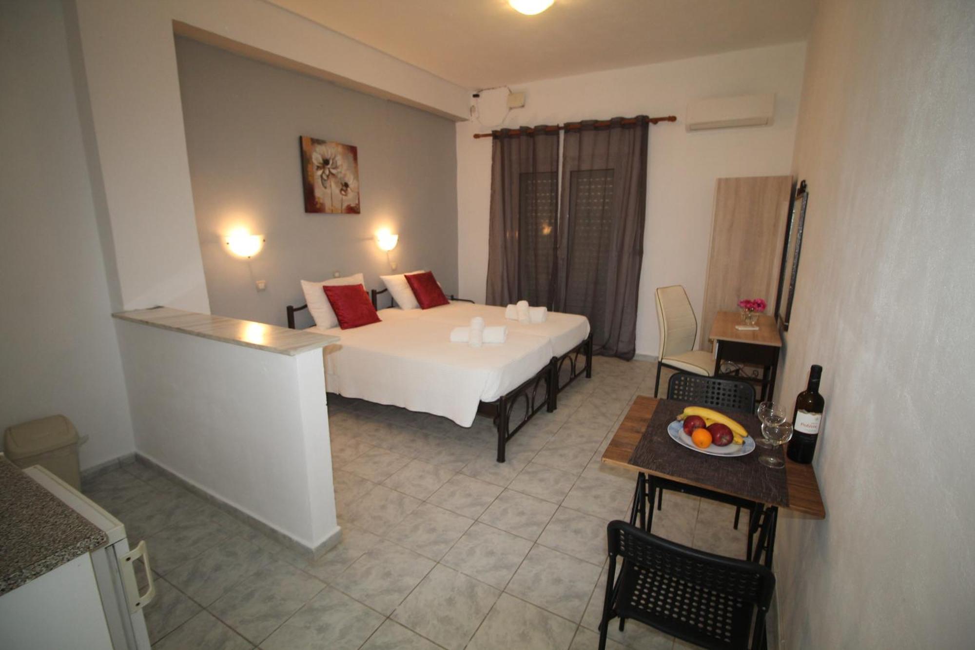 Tony'S Apartments 圣乔治斯 外观 照片